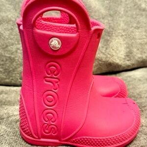 Crocs Toddler 6 Pink Boots